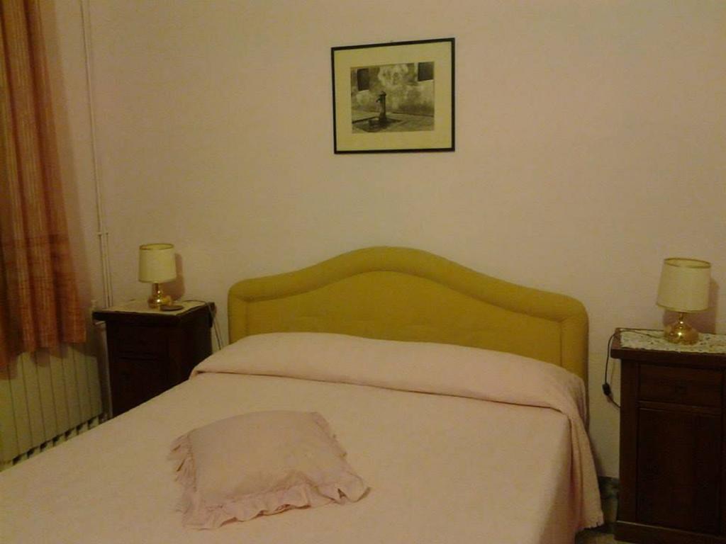 Villa Lea Viareggio Camera foto